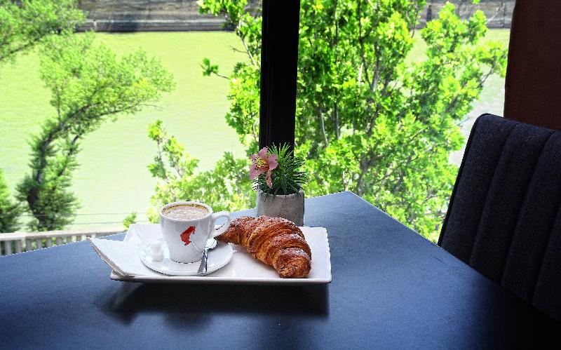Rogalux Blue Hotel Tbilisi Bagian luar foto